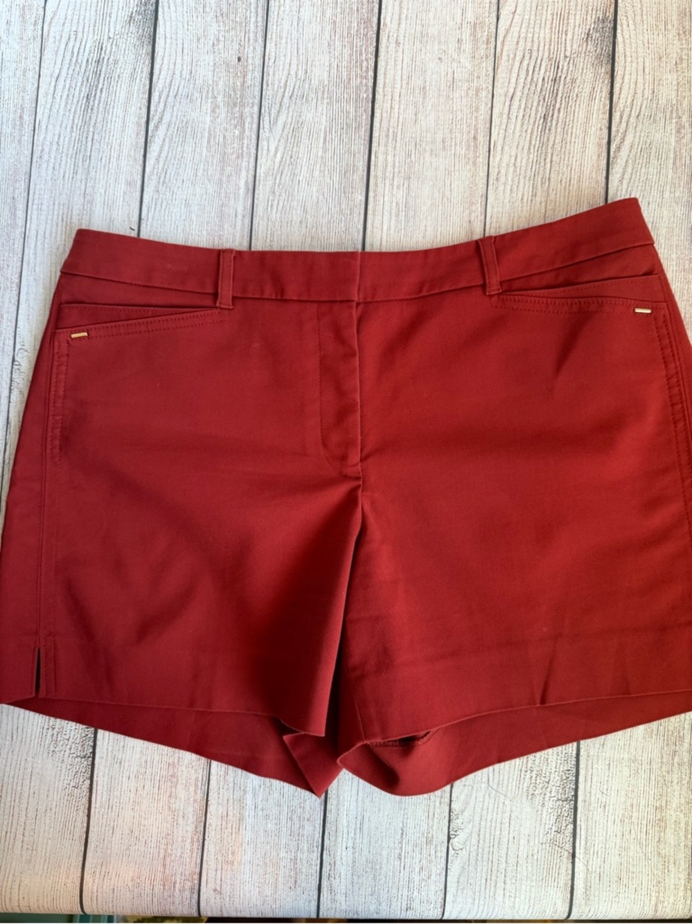 WHITE HOUSE BLACK MARKET Rust Color Casual Shorts 10